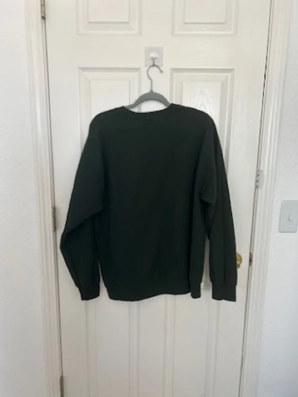 Plant Sl*t Embroidered Dark Green Crewneck Sweatshirt | LARGE | UNISEX
